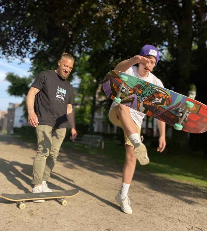 skate board